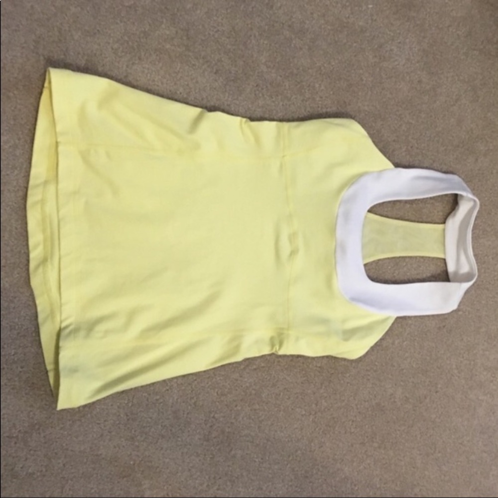 Lulu top size 6